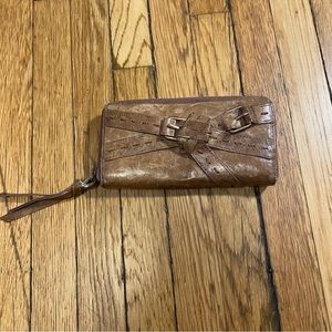 Schuler & Sons Philadelphia Distressed Brown Belt Leather Zip Wallet Clutch